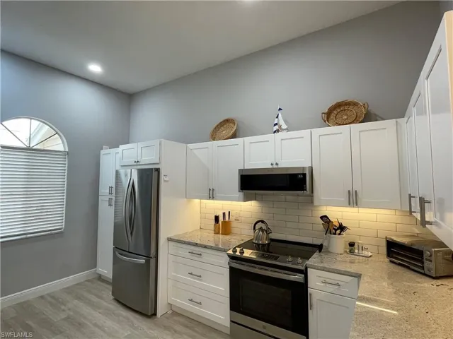 2671 Citrus Lake Dr # 303, Naples, Florida 34109
