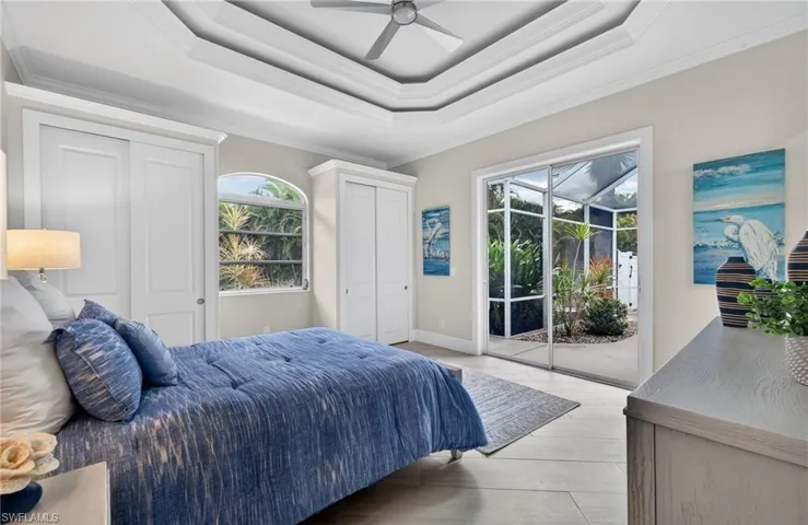 6461 Livingston Woods Ln, Naples, Florida 34109