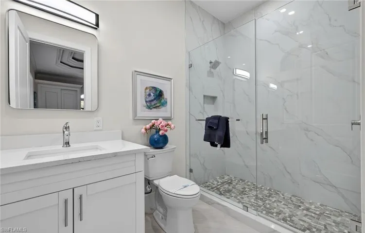 6461 Livingston Woods Ln, Naples, Florida 34109