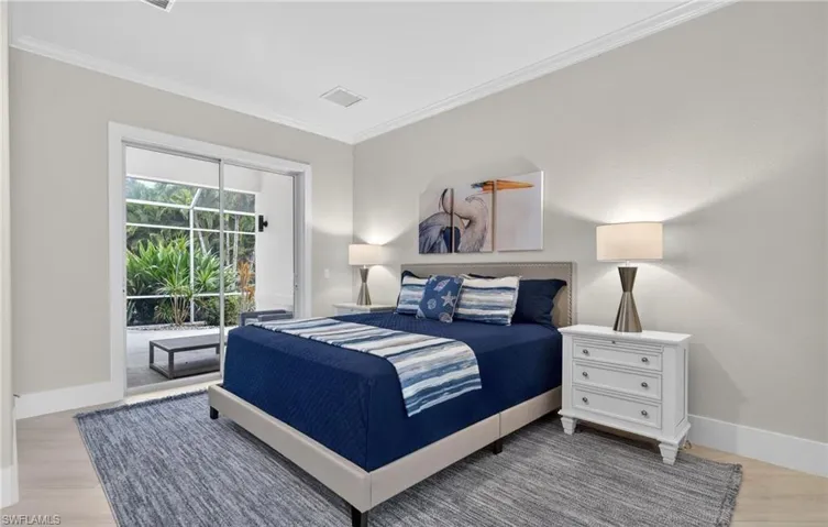6461 Livingston Woods Ln, Naples, Florida 34109