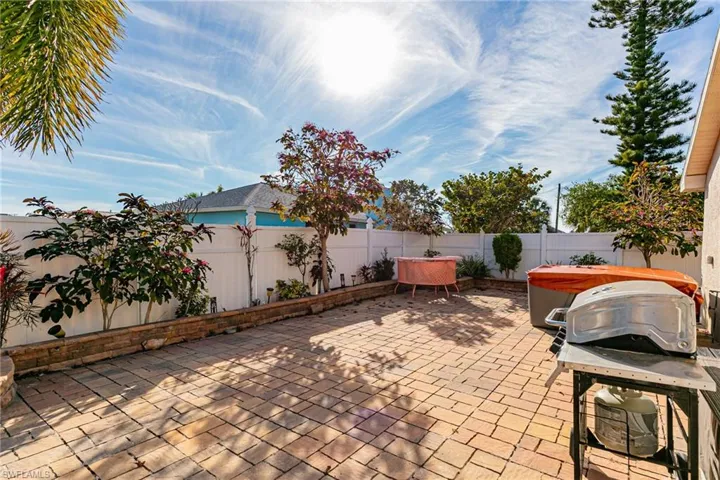 2308 Everest Pkwy, Cape Coral, Florida 33904