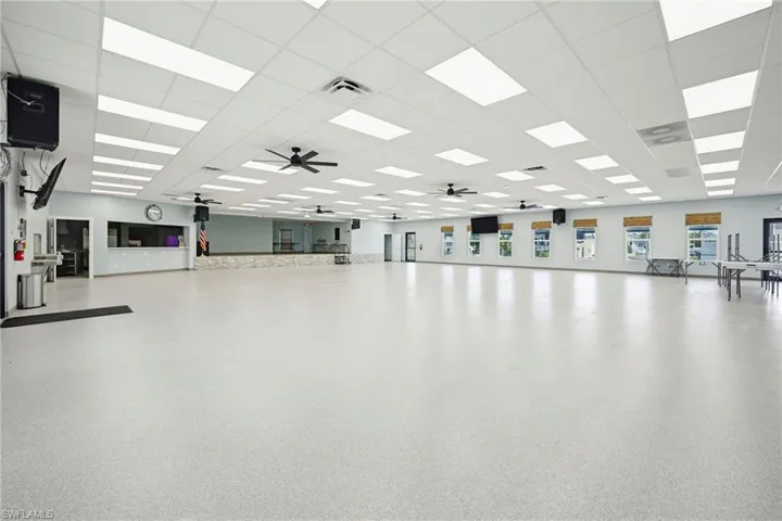 19681 #15  Summerlin  RD, Fort Myers, FL 33908