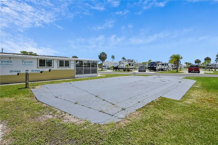 19681 #15  Summerlin  RD, Fort Myers, FL 33908