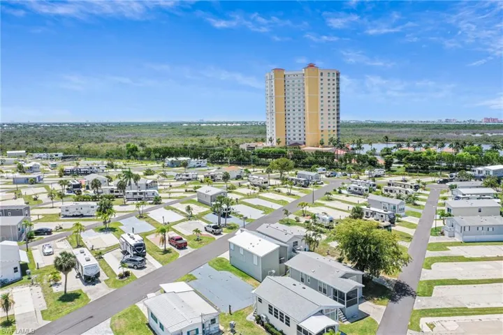 19681 #15  Summerlin  RD, Fort Myers, FL 33908