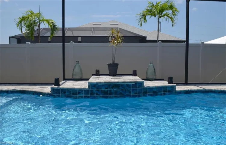 2622 SW 4th  TER, Cape Coral, FL 33991