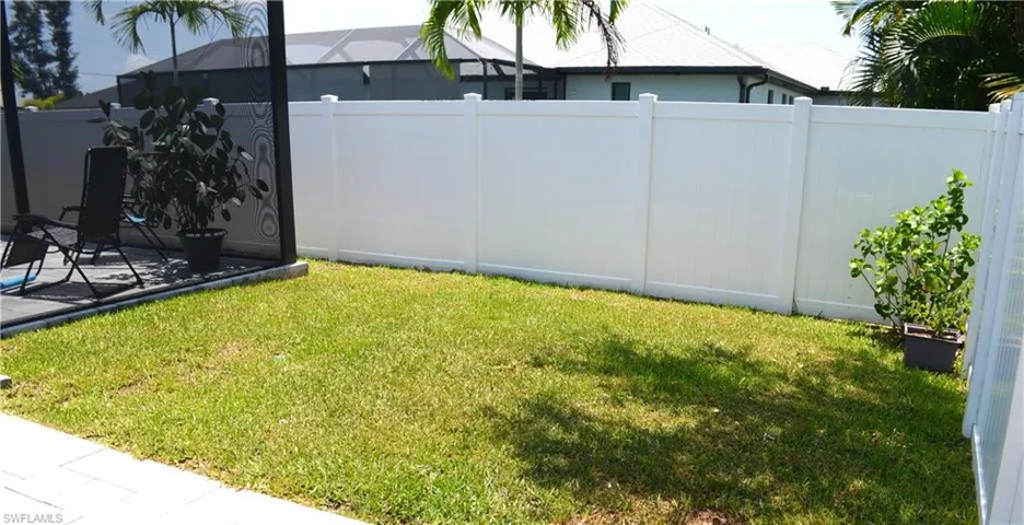 2622 SW 4th  TER, Cape Coral, FL 33991
