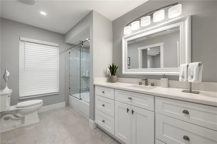 248 Bay Meadows Dr, Naples, Florida 34113