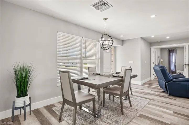 248 Bay Meadows Dr, Naples, Florida 34113