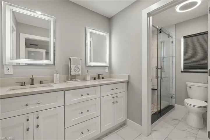 248 Bay Meadows Dr, Naples, Florida 34113