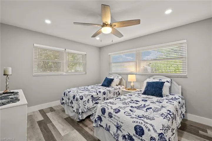 248 Bay Meadows Dr, Naples, Florida 34113