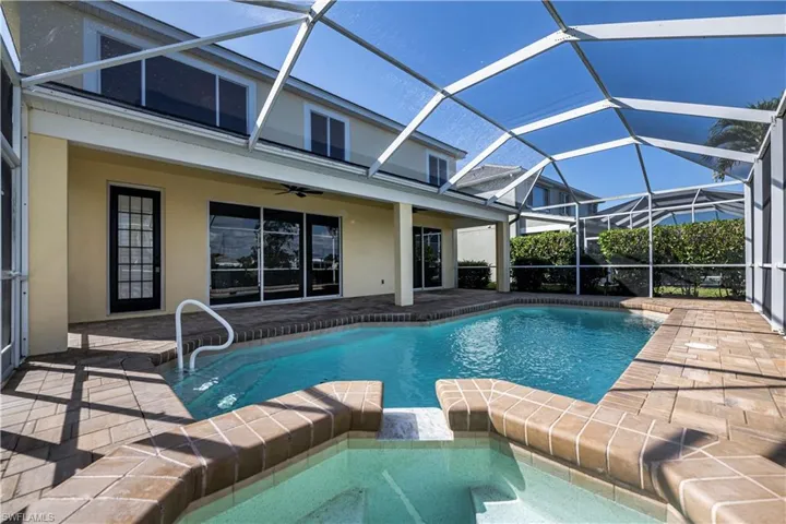 2615  Sunvale  CT, Cape Coral, FL 33991