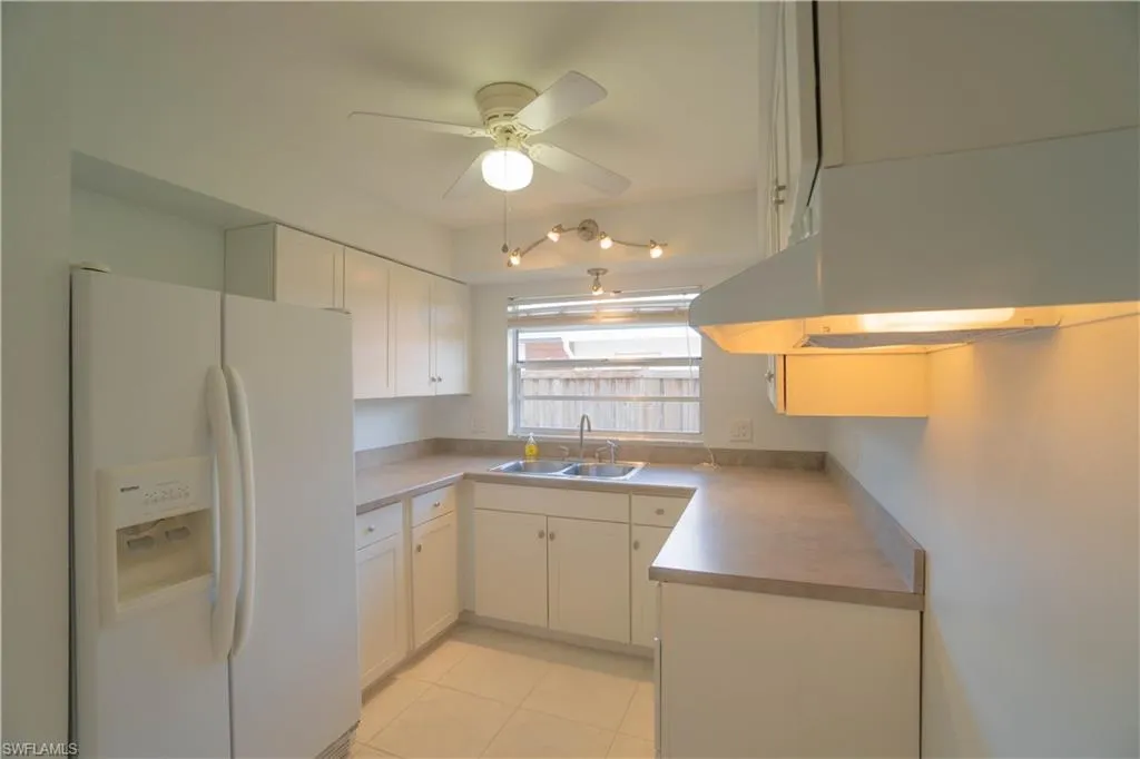 744 100th Ave N, Naples Fl 34108