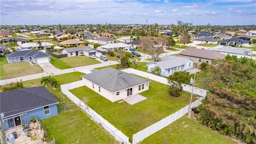 2149 SW 3rd  PL, Cape Coral, FL 33991