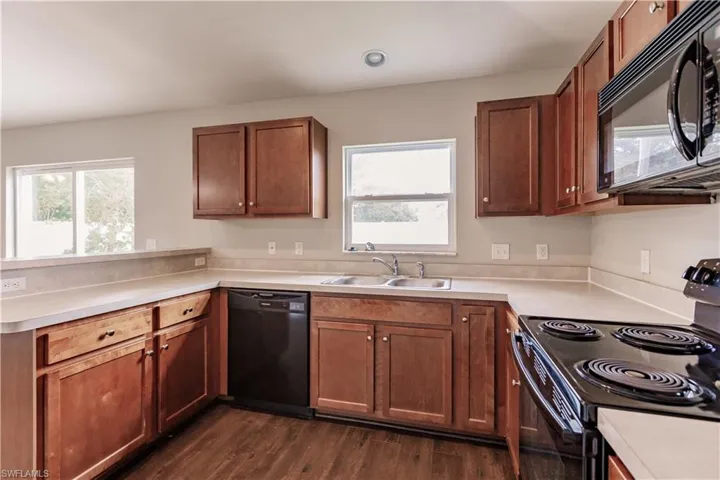 2149 SW 3rd  PL, Cape Coral, FL 33991