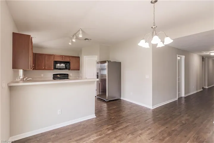 2149 SW 3rd  PL, Cape Coral, FL 33991