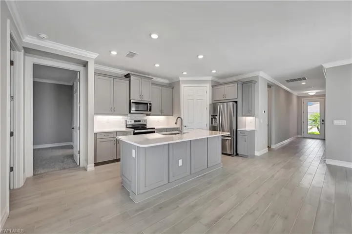 437 Tamarindo Ln, Naples, Florida 34114