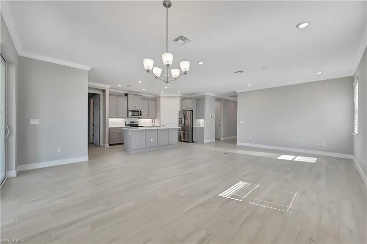 437 Tamarindo Ln, Naples, Florida 34114