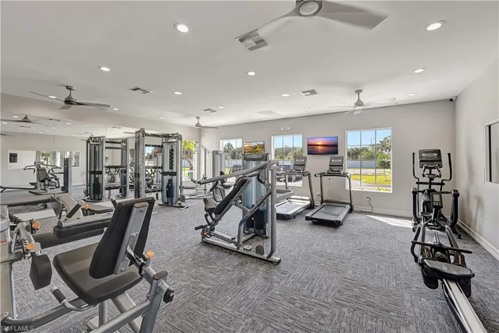 437 Tamarindo Ln, Naples, Florida 34114