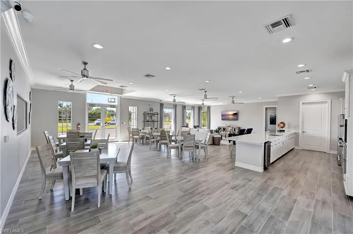 437 Tamarindo Ln, Naples, Florida 34114