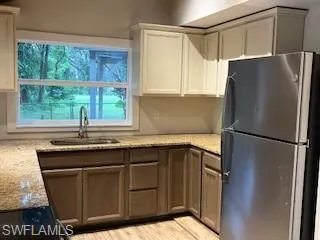 13850  Cemetery  RD, Fort Myers, FL 33905