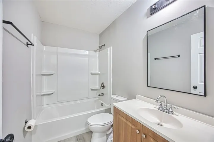 226  Fairweather  LN, Fort Myers Beach, FL 33931