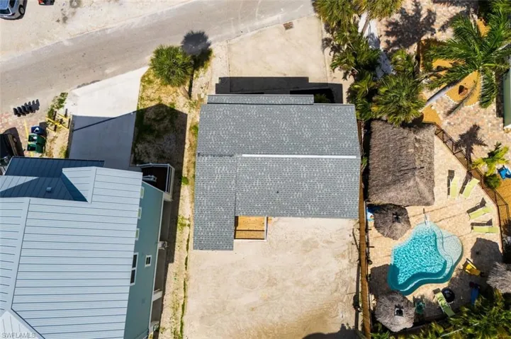 226  Fairweather  LN, Fort Myers Beach, FL 33931