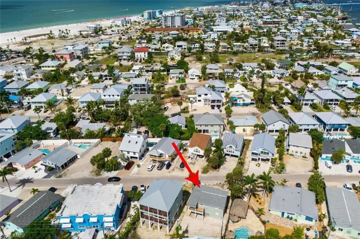 226  Fairweather  LN, Fort Myers Beach, FL 33931