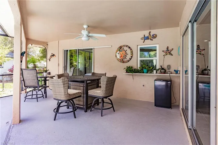 View of patio / terrace featuring ceiling fan