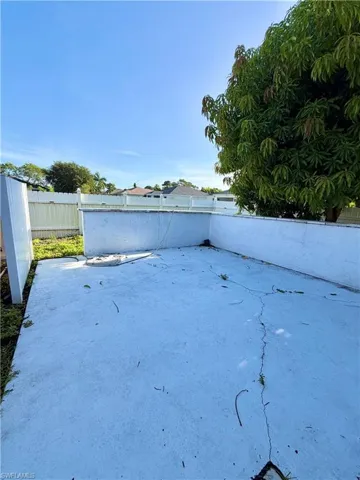 4017 Ne 10th Ave, Cape Coral, Florida 33909