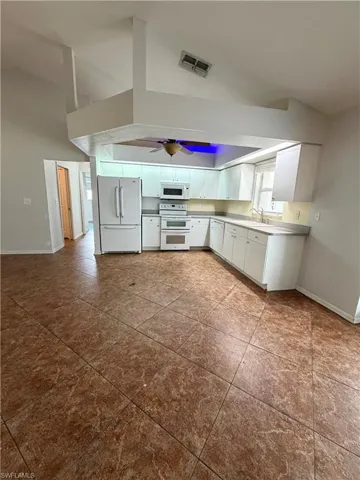 4017 Ne 10th Ave, Cape Coral, Florida 33909