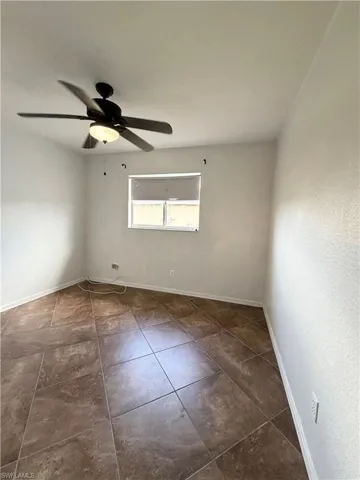 4017 Ne 10th Ave, Cape Coral, Florida 33909