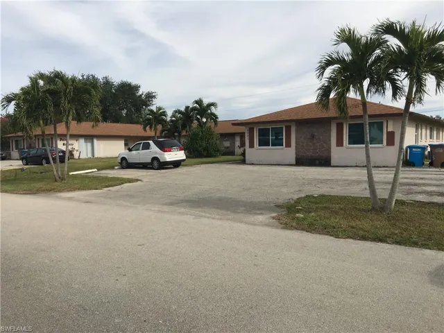 4021 SE 12  AVE, Cape Coral, FL 33904