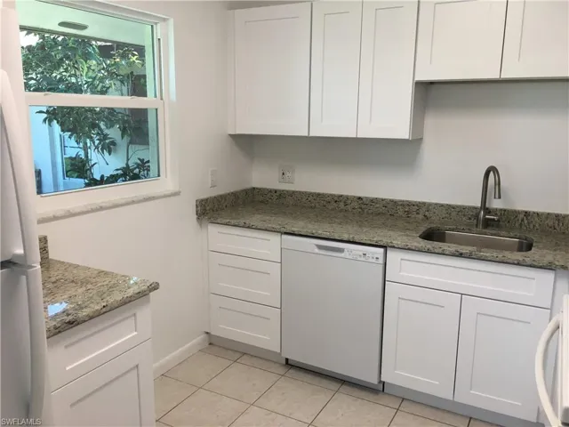 4021 SE 12  AVE, Cape Coral, FL 33904