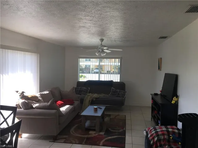 4021 SE 12  AVE, Cape Coral, FL 33904