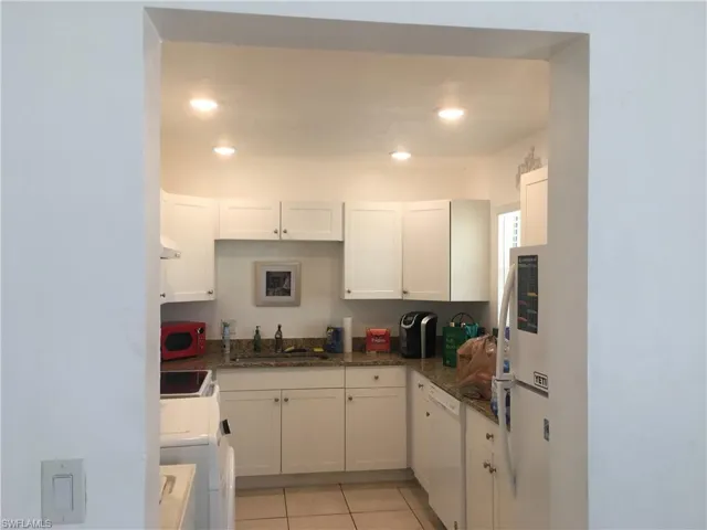 4021 SE 12  AVE, Cape Coral, FL 33904