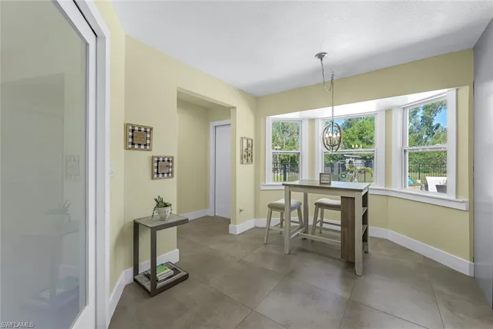 Breakfast Nook