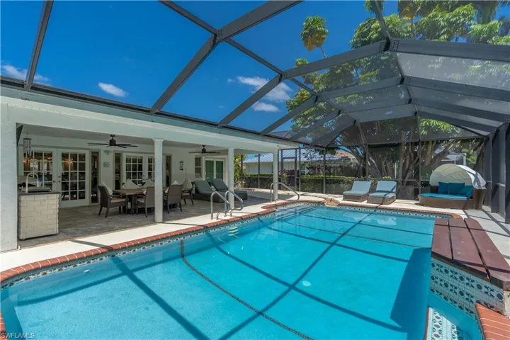 2224  Kings Lake  BLVD, Naples, FL 34112