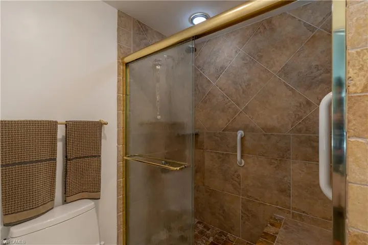 2224  Kings Lake  BLVD, Naples, FL 34112