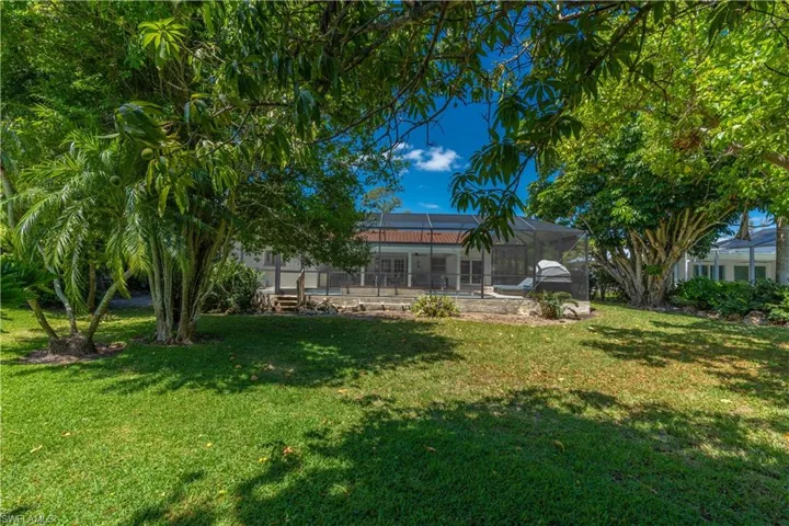 2224  Kings Lake  BLVD, Naples, FL 34112