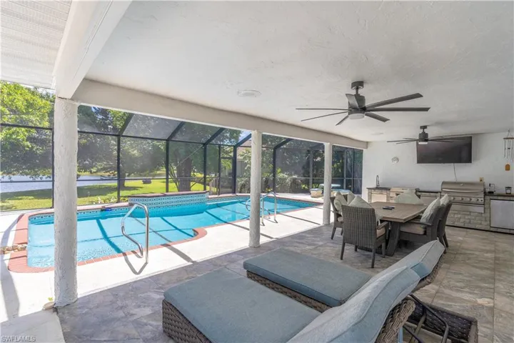 2224  Kings Lake  BLVD, Naples, FL 34112