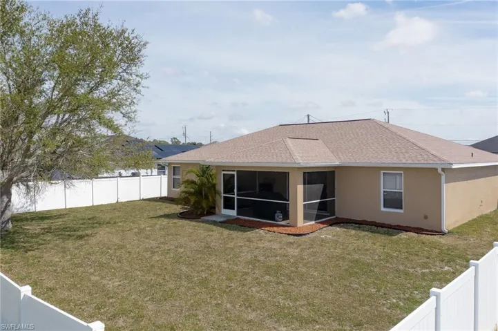 2206 NW 18th  PL, Cape Coral, FL 33993