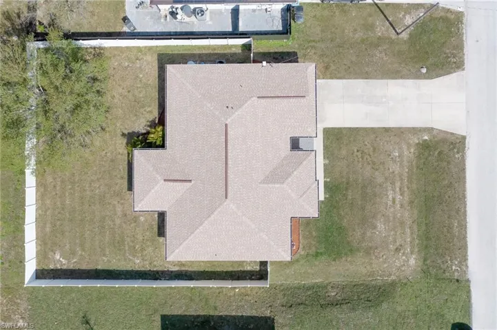 2206 NW 18th  PL, Cape Coral, FL 33993