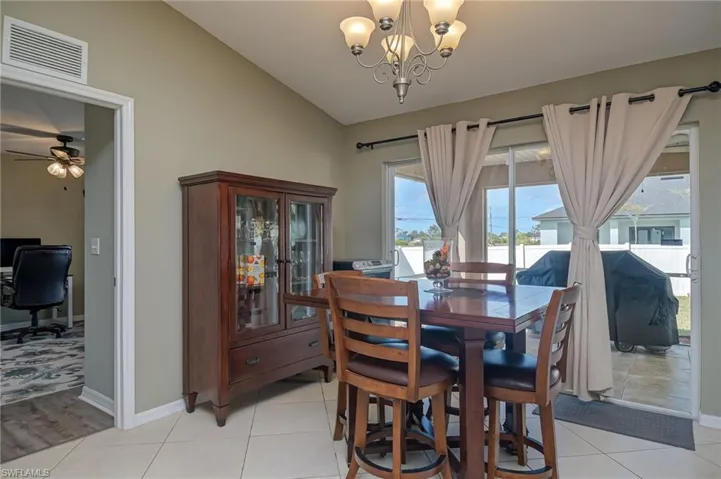 2206 NW 18th  PL, Cape Coral, FL 33993