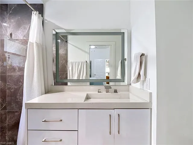10735 San Tropez Cir, Estero, Florida 33928