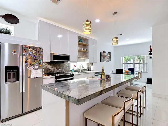 10735 San Tropez Cir, Estero, Florida 33928