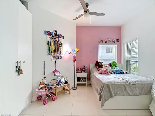 10735 San Tropez Cir, Estero, Florida 33928