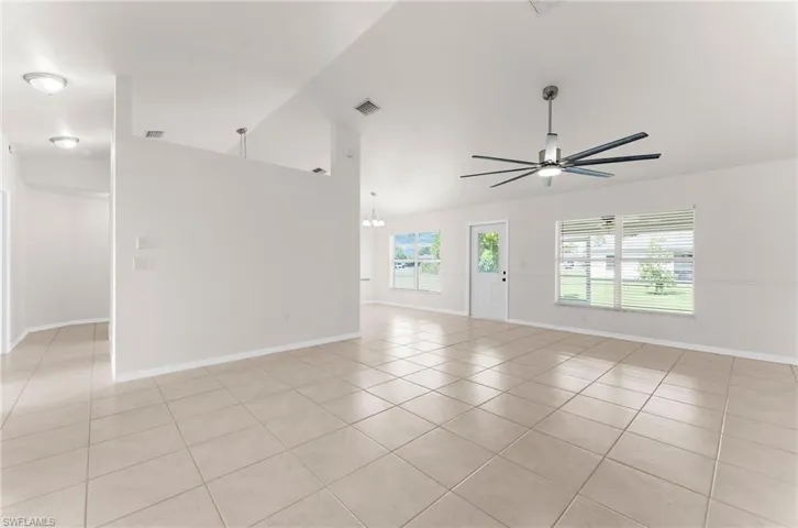 1603 Ne 34th Ln, Cape Coral, Florida 33909
