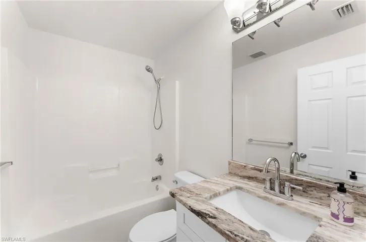 1603 Ne 34th Ln, Cape Coral, Florida 33909