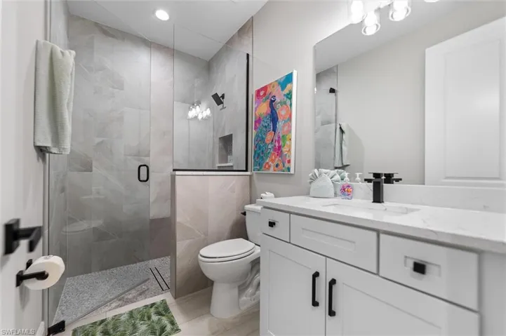 1212 32nd Pl, Cape Coral, Florida 33993