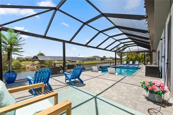 1212 32nd Pl, Cape Coral, Florida 33993